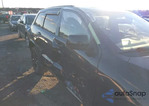 2021 Jeep Grand Cherokee Laredo X 4X4 из США, поврежденный, VIN 1C4RJFAG9MC649755